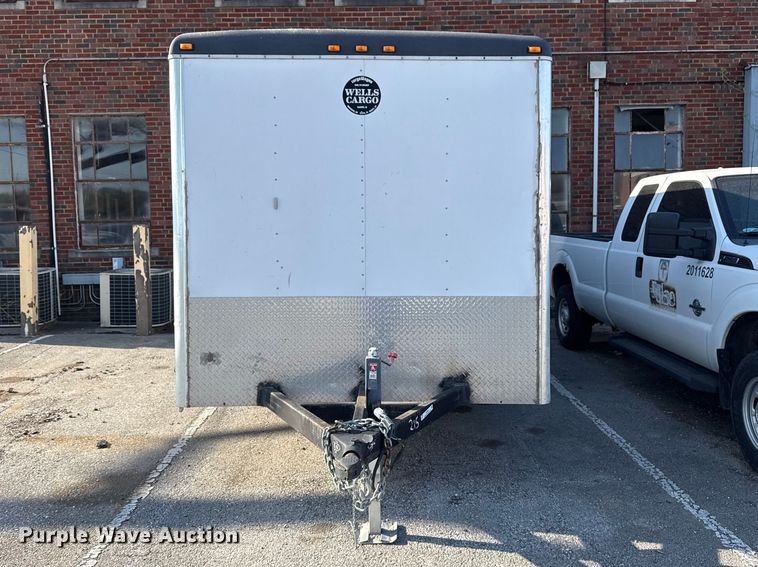 image for item FB8681 1996 Wells Cargo enclosed cargo trailer
