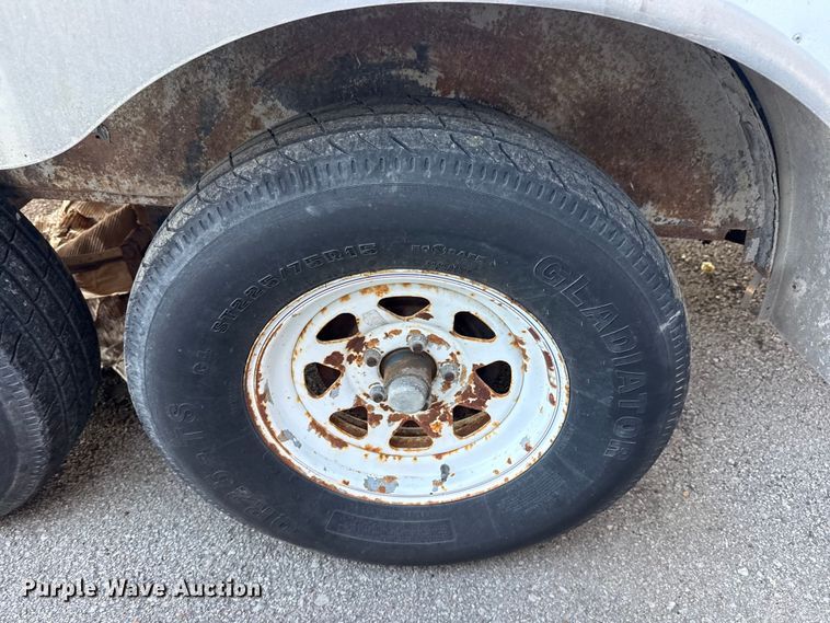 image for item FB8681 1996 Wells Cargo enclosed cargo trailer