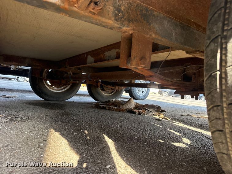 image for item FB8681 1996 Wells Cargo enclosed cargo trailer