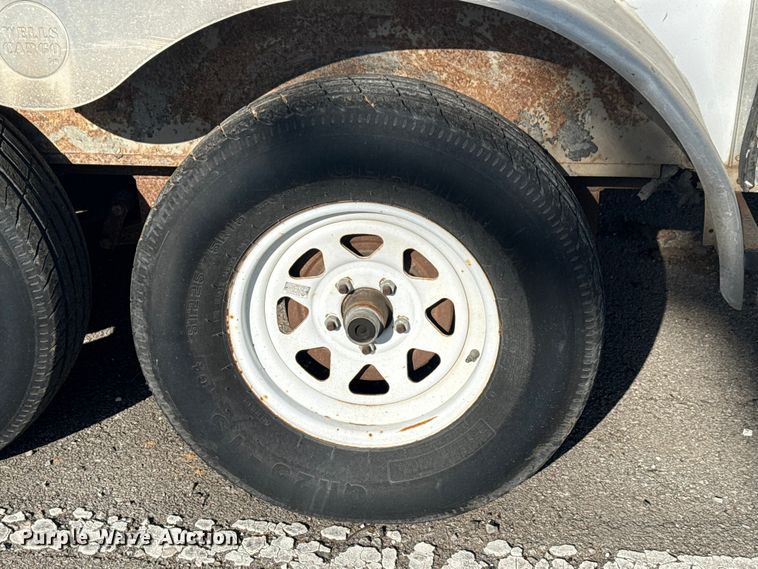 image for item FB8681 1996 Wells Cargo enclosed cargo trailer
