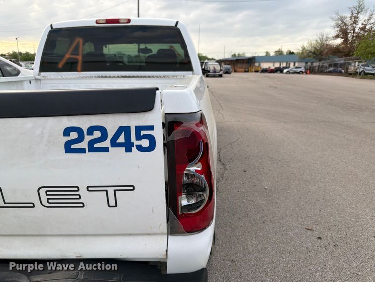 image for item FC3019 2006 Chevrolet Silverado 1500 Ext. Cab pickup truck