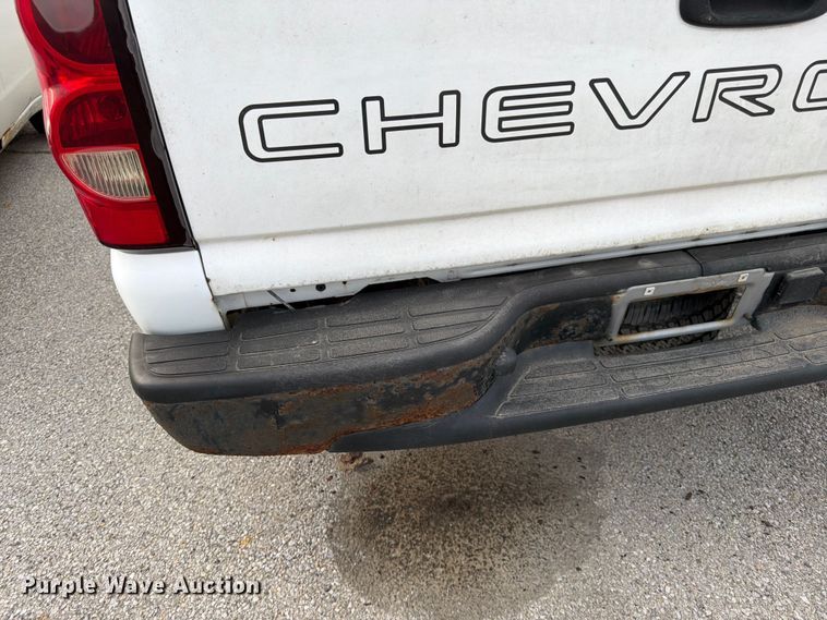 image for item FC3019 2006 Chevrolet Silverado 1500 Ext. Cab pickup truck