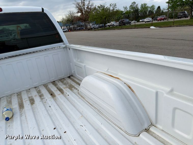 image for item FC3019 2006 Chevrolet Silverado 1500 Ext. Cab pickup truck