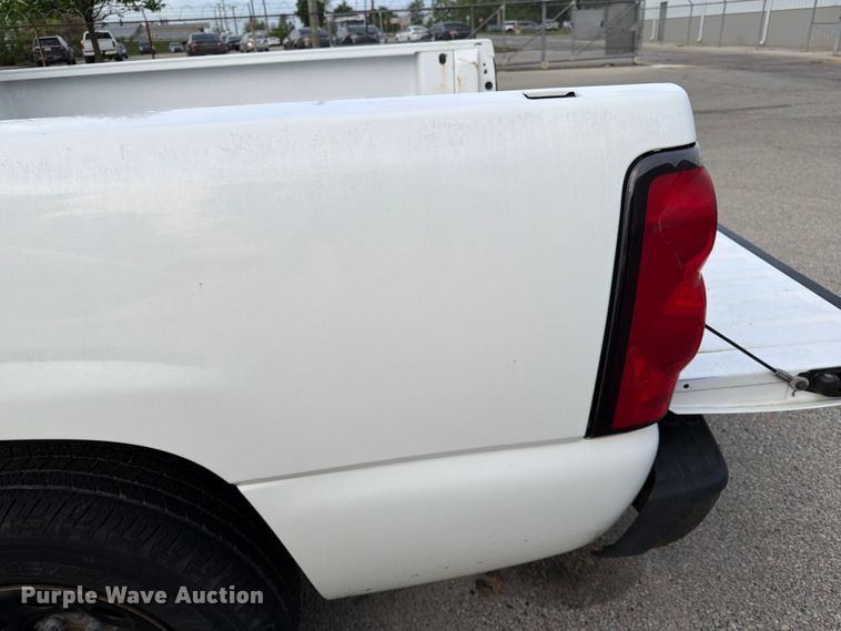 image for item FC3019 2006 Chevrolet Silverado 1500 Ext. Cab pickup truck