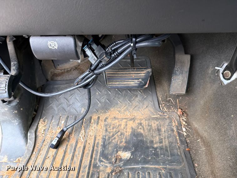 image for item FC3019 2006 Chevrolet Silverado 1500 Ext. Cab pickup truck