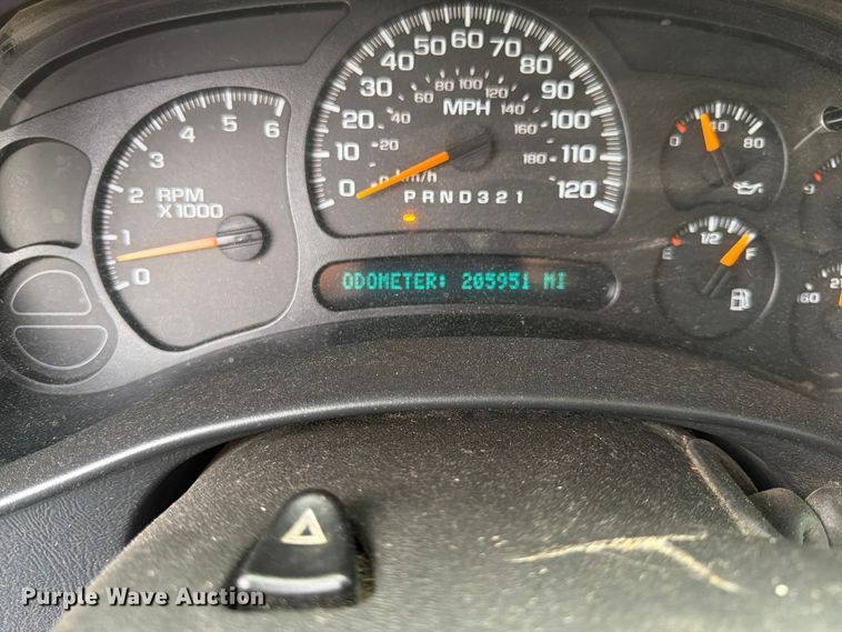 image for item FC3019 2006 Chevrolet Silverado 1500 Ext. Cab pickup truck