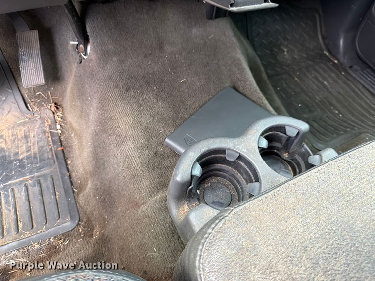 image for item FC3019 2006 Chevrolet Silverado 1500 Ext. Cab pickup truck