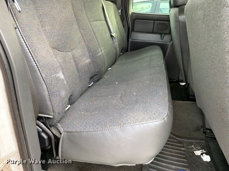 image for item FC3019 2006 Chevrolet Silverado 1500 Ext. Cab pickup truck