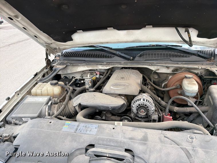 image for item FC3019 2006 Chevrolet Silverado 1500 Ext. Cab pickup truck