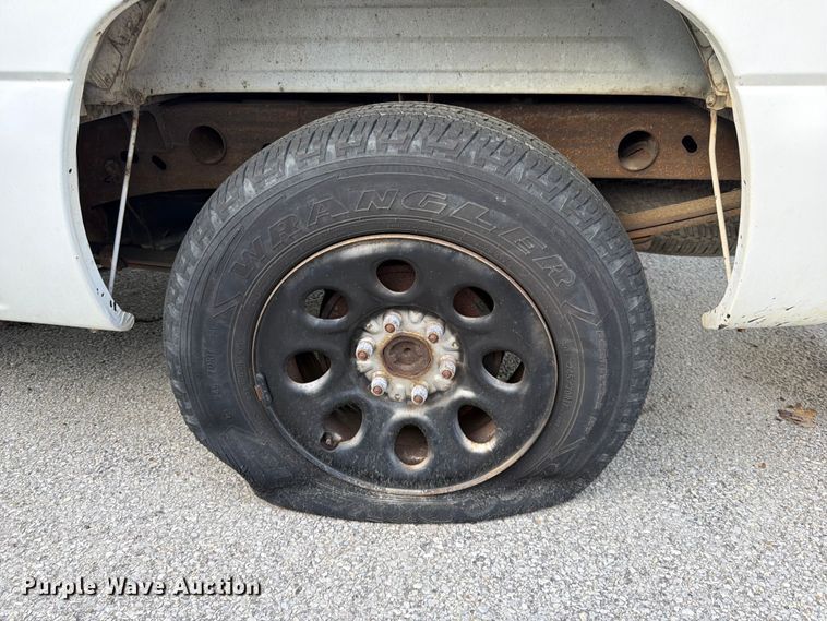 image for item FC3019 2006 Chevrolet Silverado 1500 Ext. Cab pickup truck