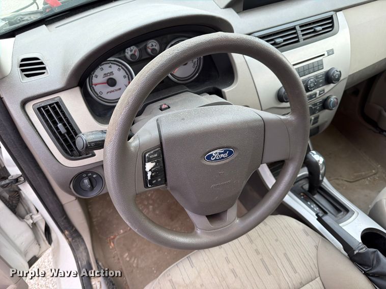 image for item FC3020 2009 Ford Focus 