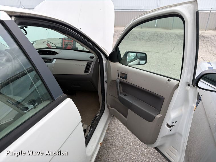 image for item FC3020 2009 Ford Focus 