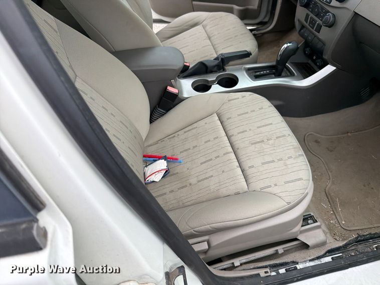 image for item FC3020 2009 Ford Focus 