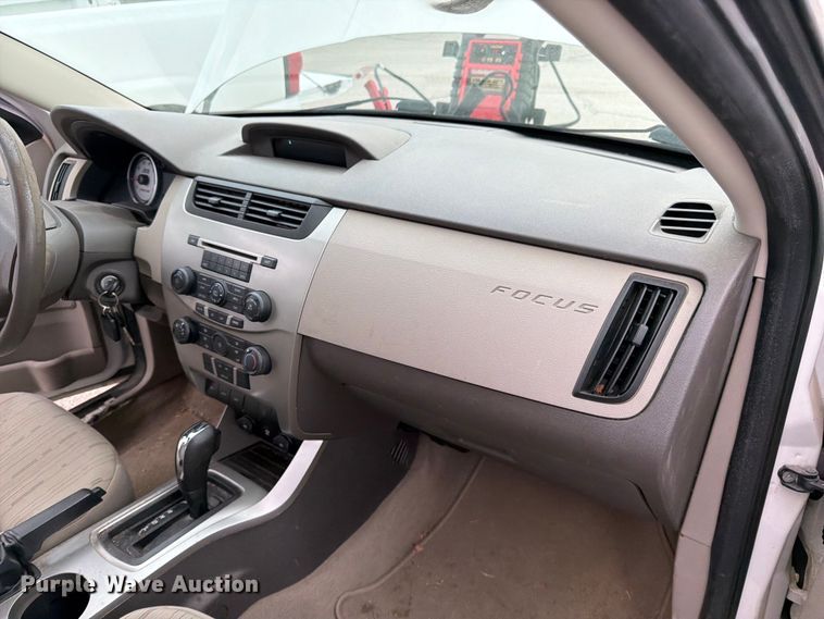 image for item FC3020 2009 Ford Focus 