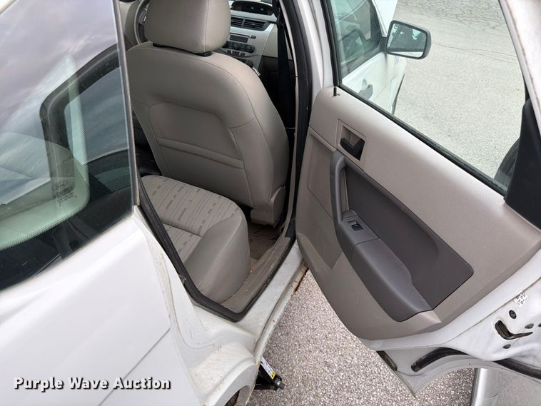 image for item FC3020 2009 Ford Focus 