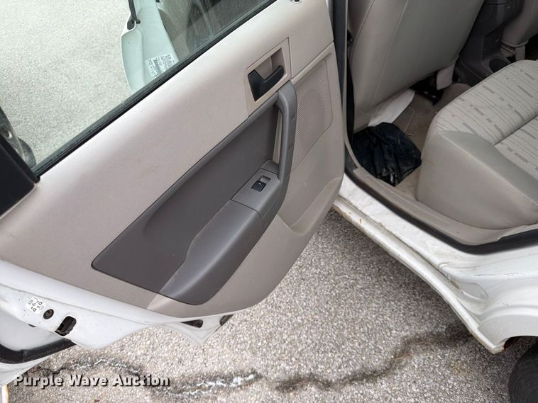 image for item FC3020 2009 Ford Focus 