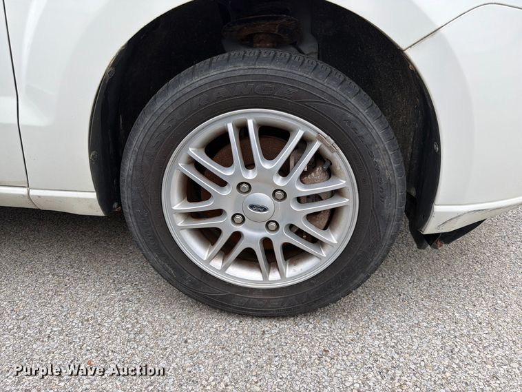 image for item FC3020 2009 Ford Focus 