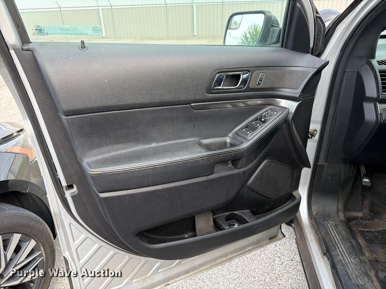 image for item FC3022 2017 Ford Explorer Police Interceptor SUV