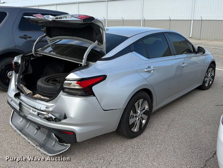 image for item FC3025 2019 Nissan Altima 