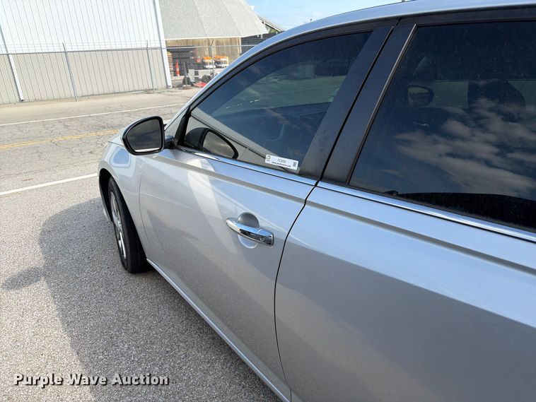 image for item FC3025 2019 Nissan Altima 