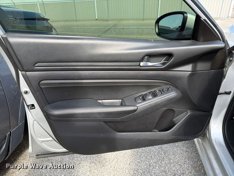 image for item FC3025 2019 Nissan Altima 