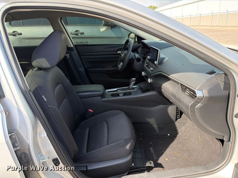 image for item FC3025 2019 Nissan Altima 