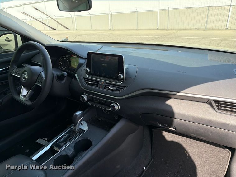 image for item FC3025 2019 Nissan Altima 