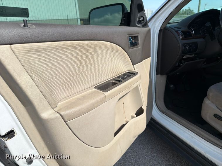 image for item FC3026 2008 Ford Taurus 