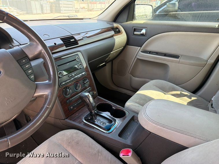 image for item FC3026 2008 Ford Taurus 