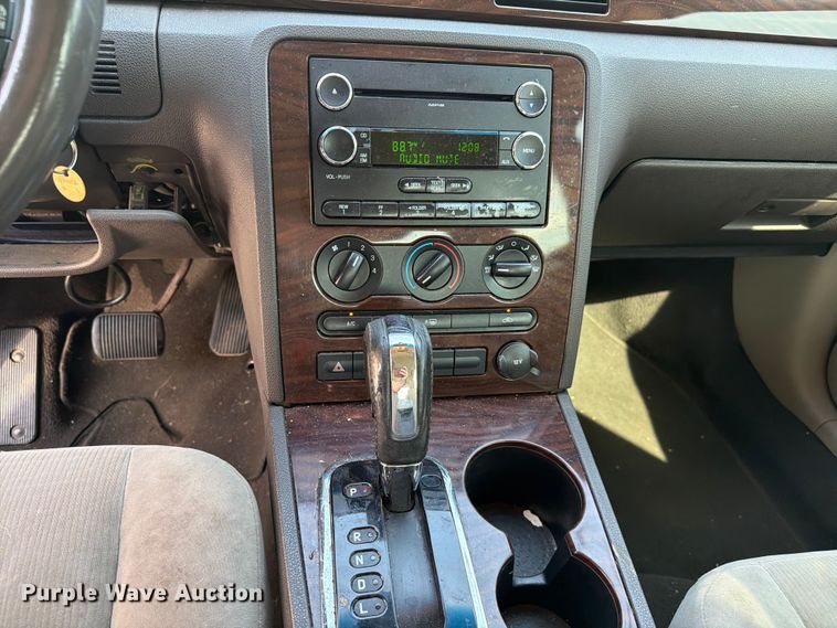 image for item FC3026 2008 Ford Taurus 