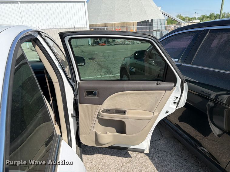 image for item FC3026 2008 Ford Taurus 