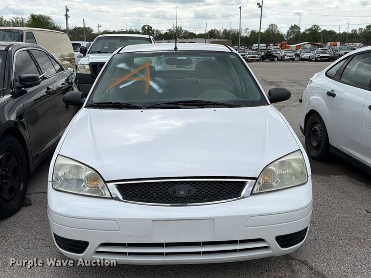 image for item FC3028 2007 Ford Focus 