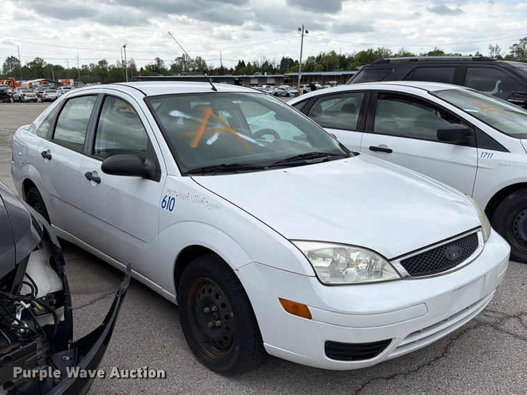 image for item FC3028 2007 Ford Focus 