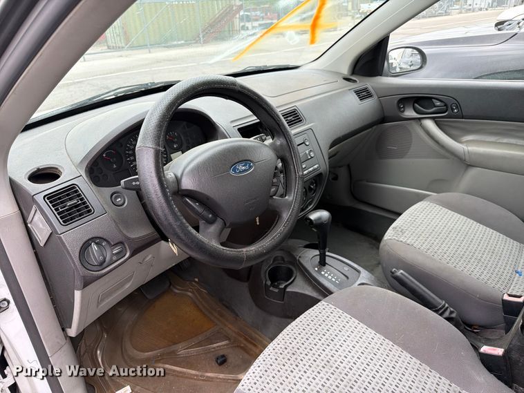 image for item FC3028 2007 Ford Focus 