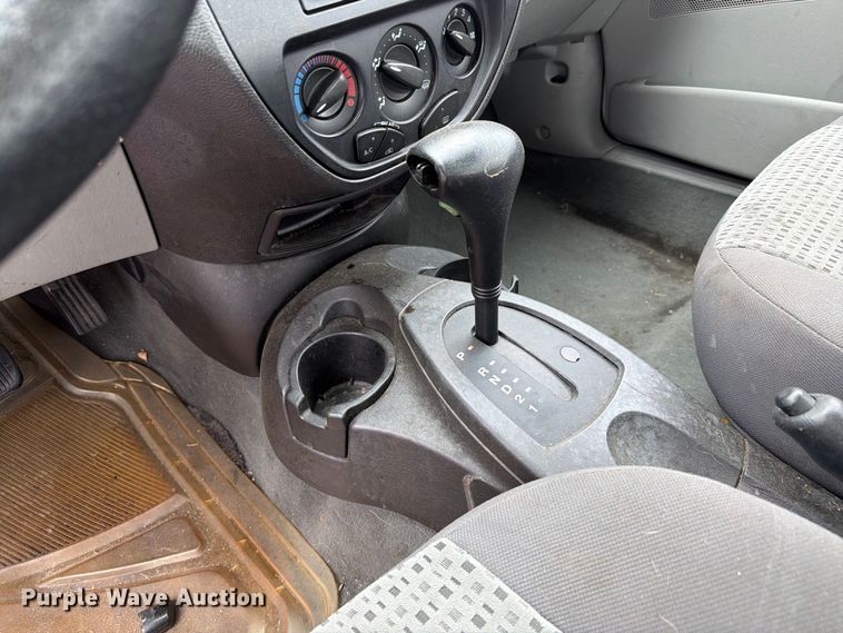 image for item FC3028 2007 Ford Focus 