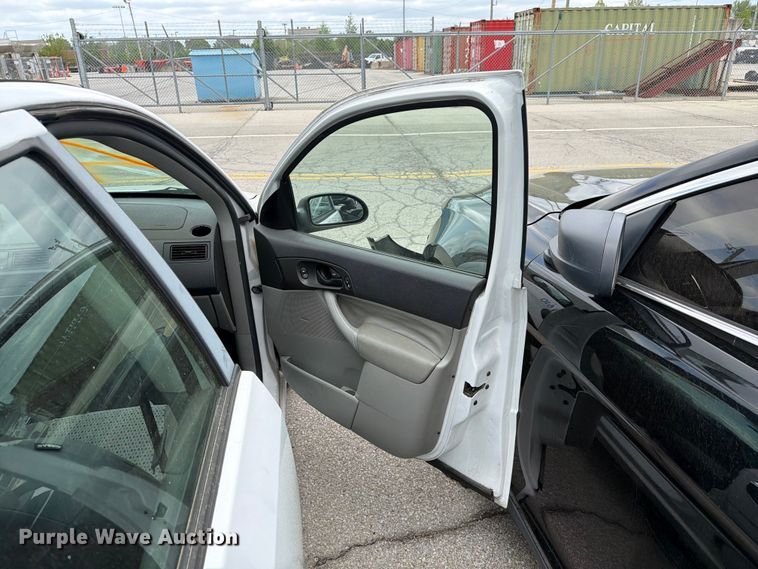 image for item FC3028 2007 Ford Focus 