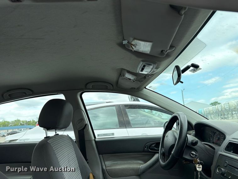 image for item FC3028 2007 Ford Focus 