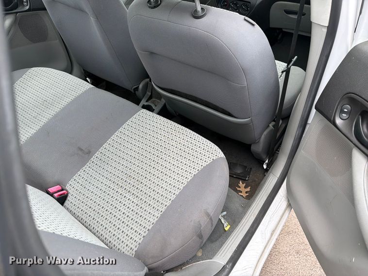 image for item FC3028 2007 Ford Focus 