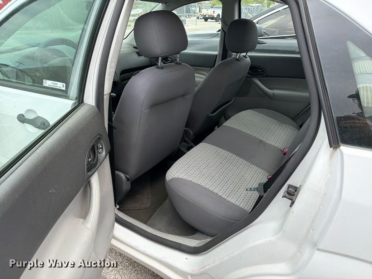 image for item FC3028 2007 Ford Focus 