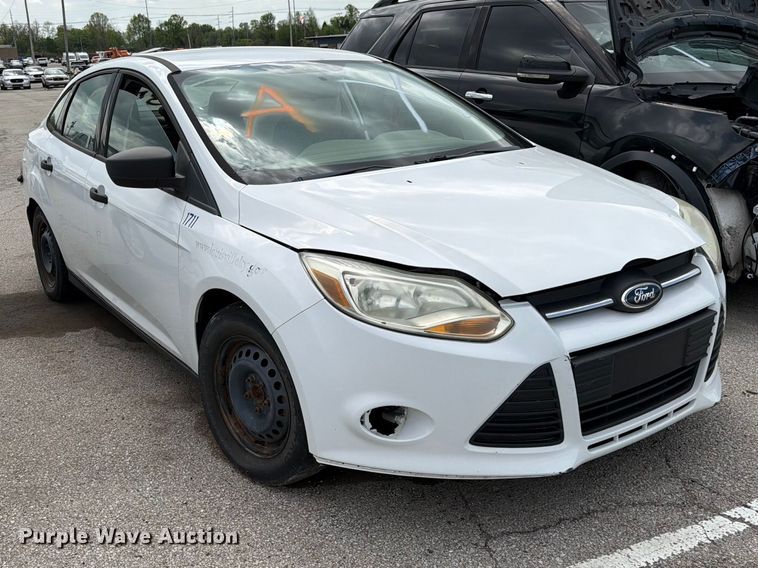 image for item FC3029 2013 Ford Focus 