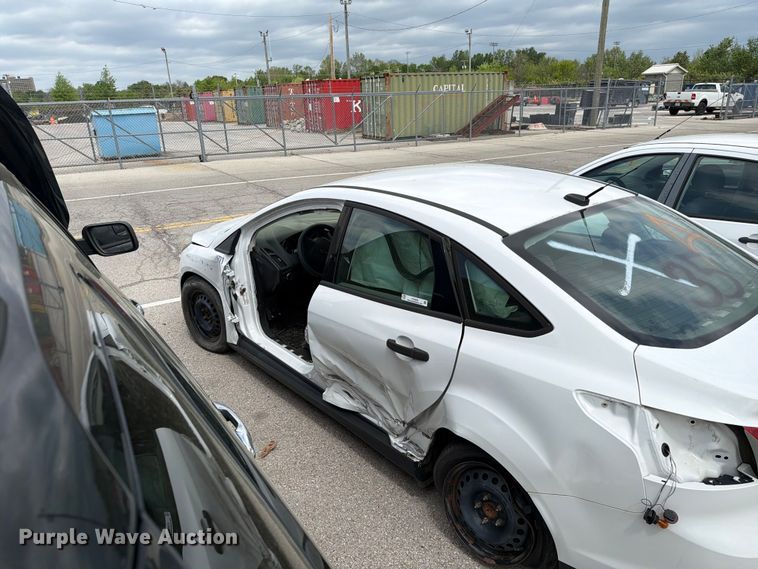 image for item FC3029 2013 Ford Focus 