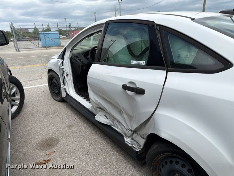 image for item FC3029 2013 Ford Focus 