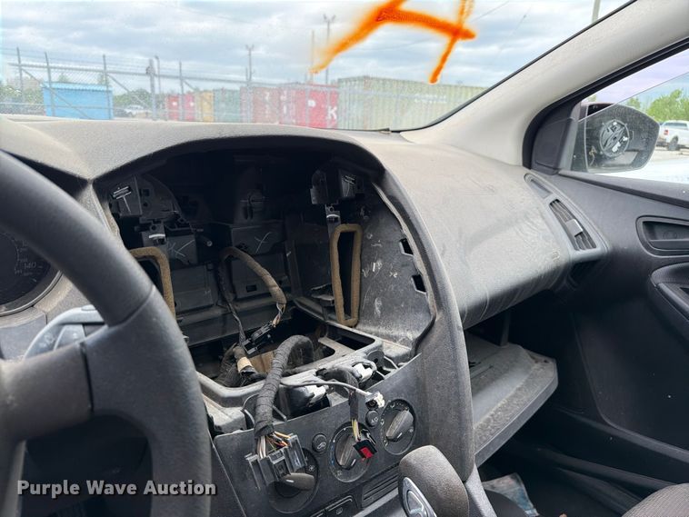 image for item FC3029 2013 Ford Focus 