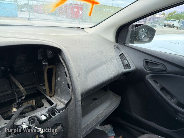 image for item FC3029 2013 Ford Focus 