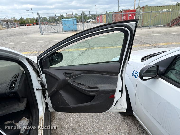 image for item FC3029 2013 Ford Focus 