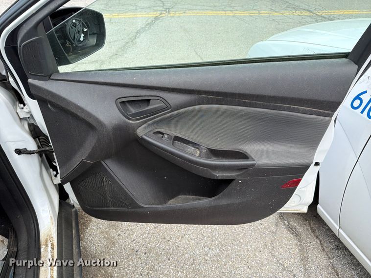 image for item FC3029 2013 Ford Focus 