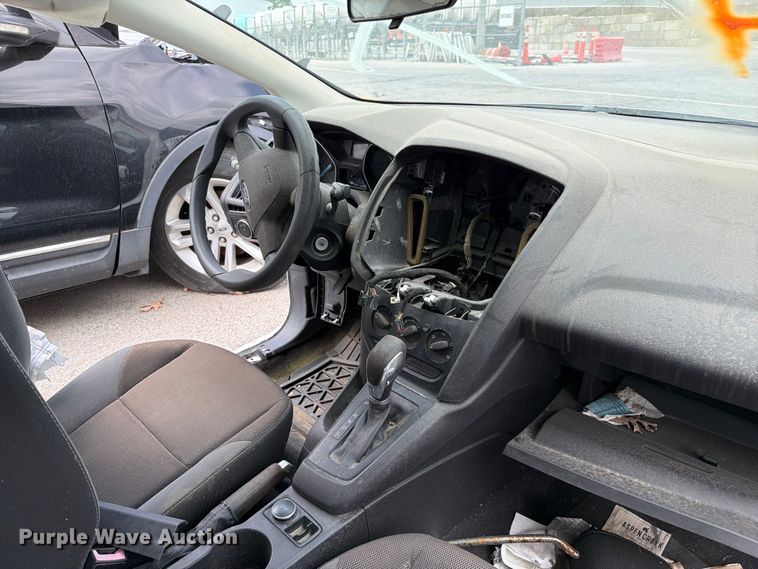image for item FC3029 2013 Ford Focus 