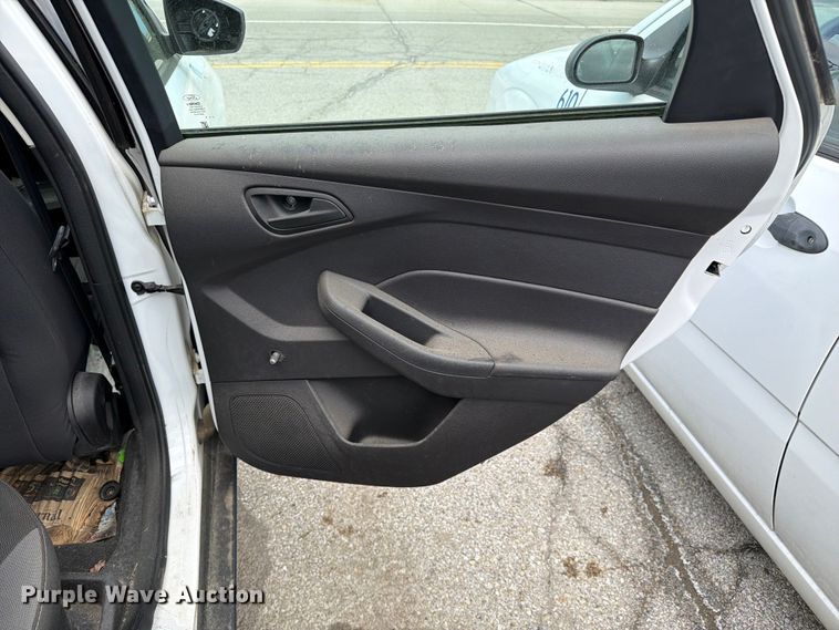 image for item FC3029 2013 Ford Focus 