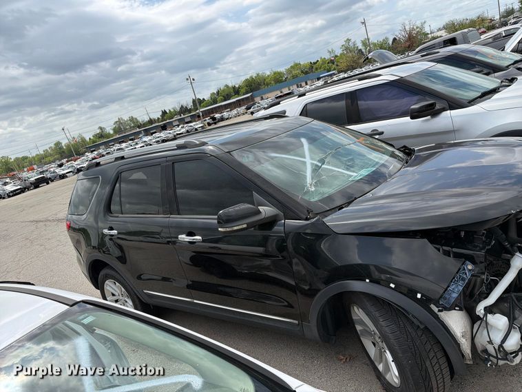 image for item FC3030 2012 Ford Explorer SUV