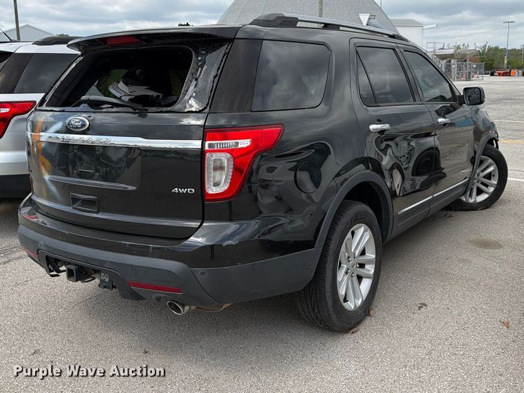 image for item FC3030 2012 Ford Explorer SUV